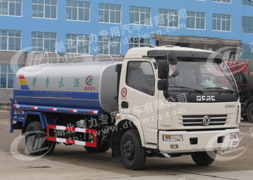 供应东风多利卡洒水车 